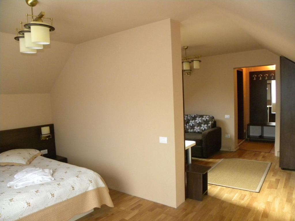Casa Enescu Hotell Bran  Rum bild